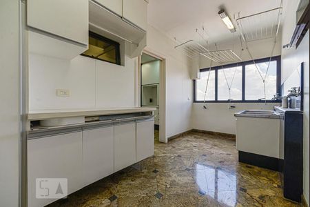 Apartamento à venda com 590m², 3 quartos e 5 vagasArea de Serviço
