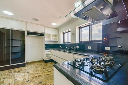 Apartamento à venda com 590m², 3 quartos e 5 vagasCozinha