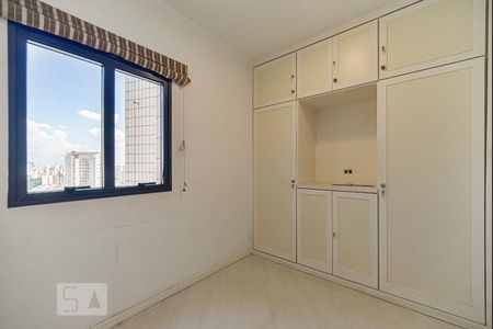 Apartamento à venda com 590m², 3 quartos e 5 vagasQuarto de Serviço 1