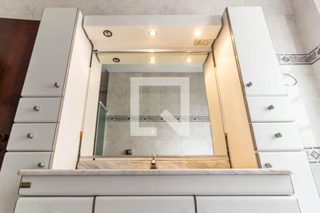 Apartamento à venda com 170m², 2 quartos e 1 vagaBanheiro