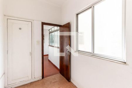 Apartamento à venda com 170m², 2 quartos e 1 vagaÁrea de Serviço - Dispensa