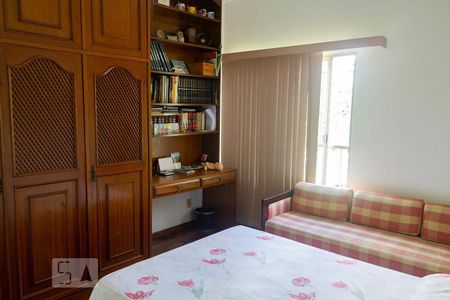 Apartamento à venda com 109m², 3 quartos e 2 vagas Apartamento à venda com 109m², 3 quartos e 2 vagasQuarto 1