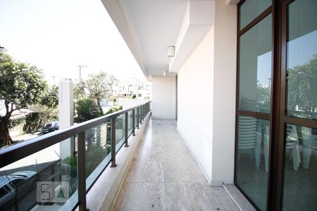 Apartamento para alugar com 52m², 2 quartos e 1 vagaÁrea comum - Salão de festas