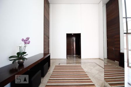 Apartamento para alugar com 52m², 2 quartos e 1 vagaHall