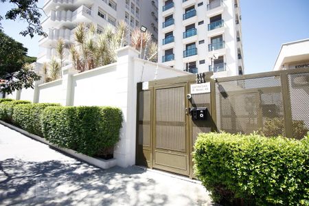 Apartamento para alugar com 52m², 2 quartos e 1 vagaFachada