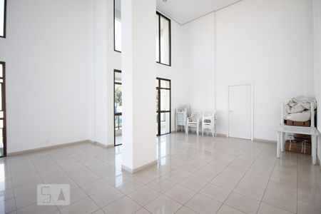 Apartamento para alugar com 52m², 2 quartos e 1 vagaÁrea comum - Salão de festas