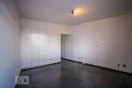 Quarto de apartamento para alugar com 1 quarto, 47m² em Vila Lidia, Campinas