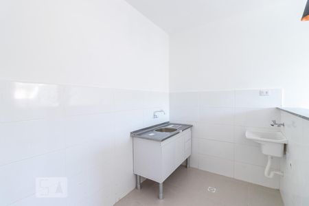 Sala/Cozinha de apartamento para alugar com 1 quarto, 24m² em Parque Cisper, São Paulo
