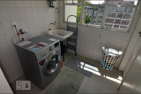 Apartamento à venda com 90m², 3 quartos e 1 vagaÁrea de Serviço