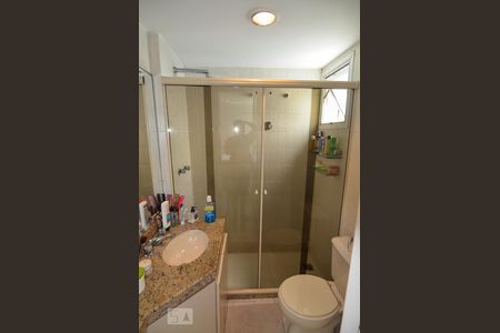 Apartamento à venda com 90m², 3 quartos e 1 vagaBanheiro do Quarto 2