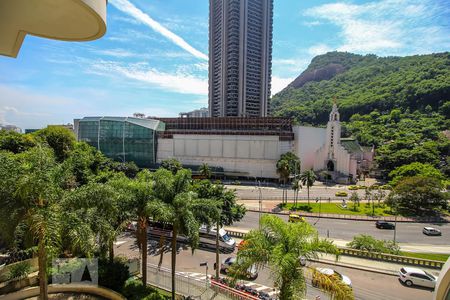 Apartamento à venda com 90m², 3 quartos e 1 vagaÁrea comum
