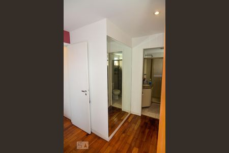 Apartamento à venda com 90m², 3 quartos e 1 vagaQuarto 2