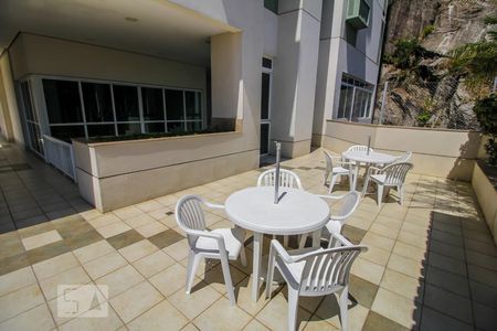 Apartamento à venda com 90m², 3 quartos e 1 vagaÁrea comum