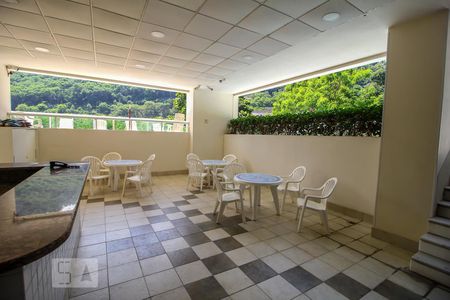 Apartamento à venda com 90m², 3 quartos e 1 vagaÁrea comum