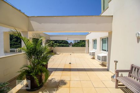 Apartamento à venda com 90m², 3 quartos e 1 vagaÁrea comum