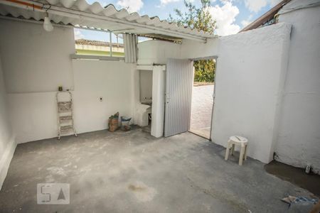 Casa à venda com 36m², 1 quarto e 1 vaga Casa à venda com 36m², 1 quarto e 1 vagaLavanderia