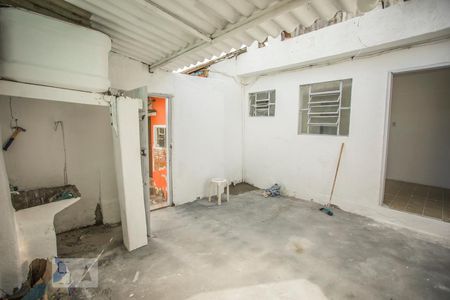 Casa à venda com 36m², 1 quarto e 1 vaga Casa à venda com 36m², 1 quarto e 1 vagaLavanderia