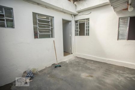 Casa à venda com 36m², 1 quarto e 1 vaga Casa à venda com 36m², 1 quarto e 1 vagaLavanderia