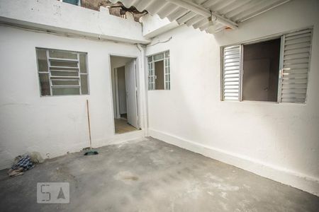 Casa à venda com 36m², 1 quarto e 1 vaga Casa à venda com 36m², 1 quarto e 1 vagaLavanderia