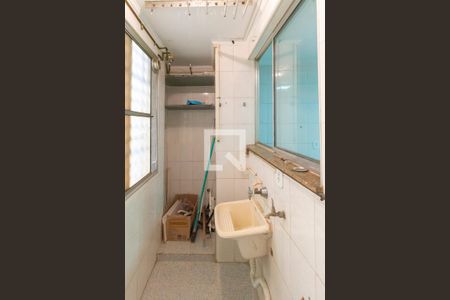 Apartamento à venda com 80m², 3 quartos e 1 vagaÁrea de Serviço