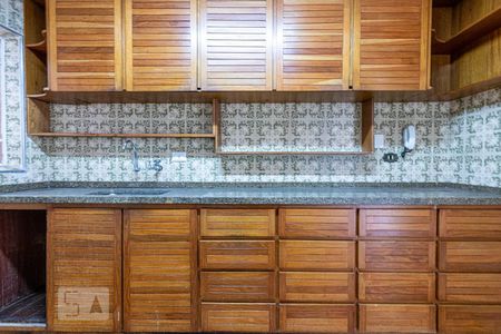 Casa para alugar com 179m², 3 quartos e 2 vagasCozinha