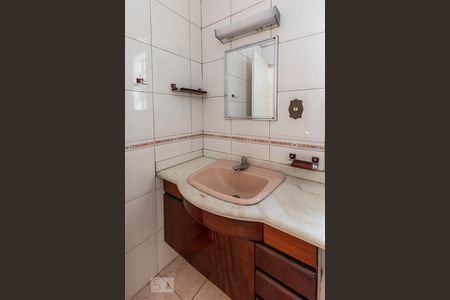 Casa para alugar com 179m², 3 quartos e 2 vagasDetalhe do Banheiro do Quarto 1