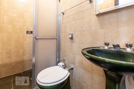 Casa para alugar com 179m², 3 quartos e 2 vagasBanheiro de Serviço