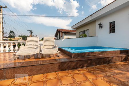 Casa para alugar com 179m², 3 quartos e 2 vagasPiscina