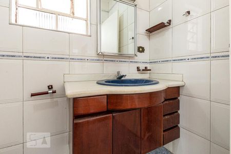 Casa para alugar com 179m², 3 quartos e 2 vagasDetalhe do Banheiro do Quarto 2