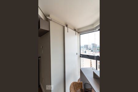 Apartamento para alugar com 58m², 1 quarto e 1 vagavaranda