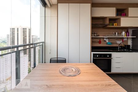 Apartamento para alugar com 58m², 1 quarto e 1 vagavaranda