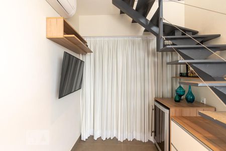 Apartamento para alugar com 58m², 1 quarto e 1 vagaEscada