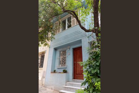 Casa à venda com 210m², 4 quartos e sem vagaFachada