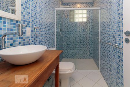 Casa à venda com 210m², 4 quartos e sem vagaSuíte