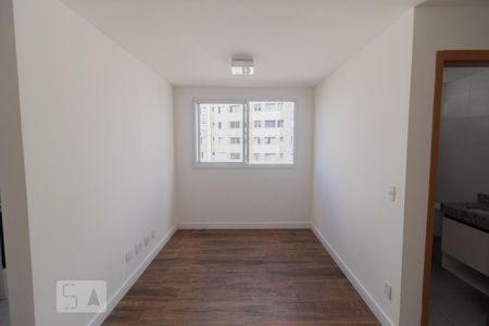 Sala de apartamento para alugar com 2 quartos, 44m² em Jardim Iris, São Paulo