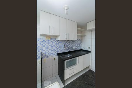 Apartamento à venda com 60m², 2 quartos e 1 vagaCOZINHA