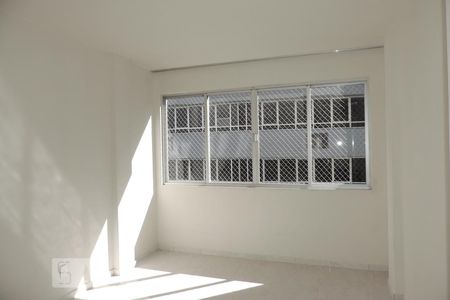 Quarto 2 de apartamento para alugar com 2 quartos, 75m² em Centro, Florianópolis