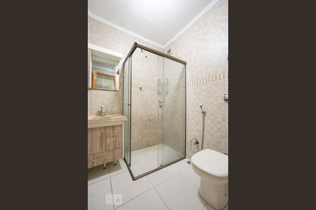 Apartamento à venda com 90m², 2 quartos e sem vagaBanheiro social