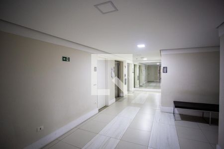Apartamento para alugar com 90m², 2 quartos e 2 vagasHall social