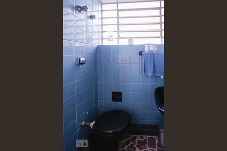 Casa à venda com 220m², 3 quartos e 4 vagasLavabo