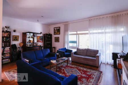 Sala de casa à venda com 3 quartos, 220m² em Lapa, São Paulo