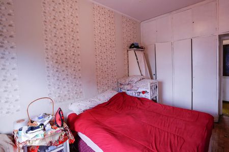 Casa à venda com 220m², 3 quartos e 4 vagasQuarto 2