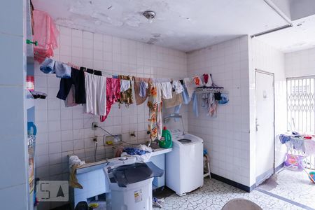 Casa à venda com 220m², 3 quartos e 4 vagasLavanderia