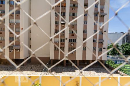 Vista do Quarto 1 de apartamento para alugar com 2 quartos, 60m² em Cidade Nova, Rio de Janeiro