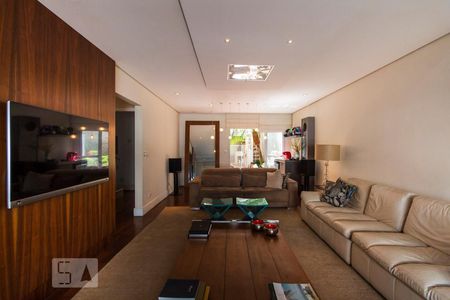Sala de Estar de casa à venda com 4 quartos, 300m² em Planalto Paulista, São Paulo