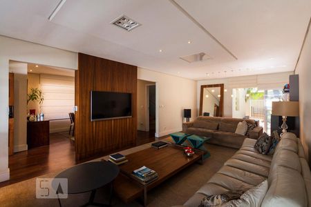 Sala de Estar de casa à venda com 4 quartos, 300m² em Planalto Paulista, São Paulo