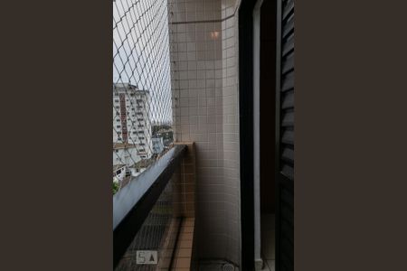 Sacada de apartamento para alugar com 1 quarto, 51m² em Ponta da Praia, Santos