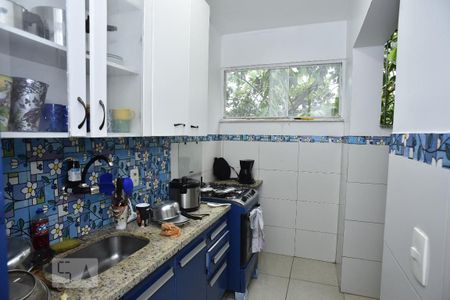 Apartamento à venda com 57m², 2 quartos e 1 vagaCozinha