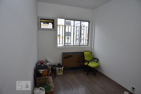 Apartamento à venda com 57m², 2 quartos e 1 vagaQuarto 2