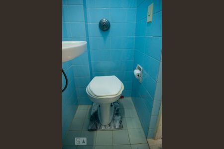 Apartamento à venda com 200m², 4 quartos e 1 vagaBanheiro de Serviço